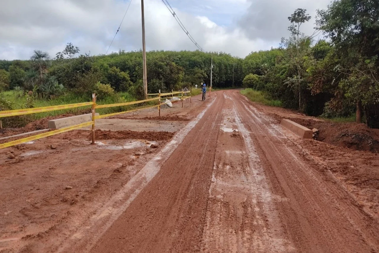 Obras de infraestructura vial.